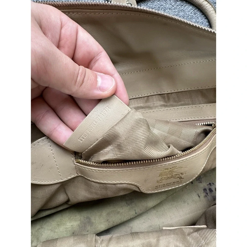 Burberry womens beige